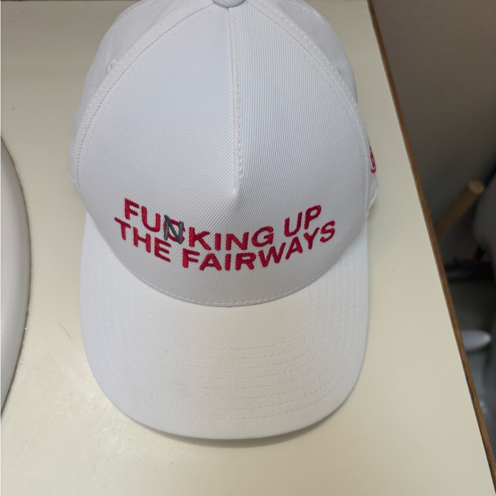 G/FORE Golf hat - Funking up the fairways - Picture 7 of 7